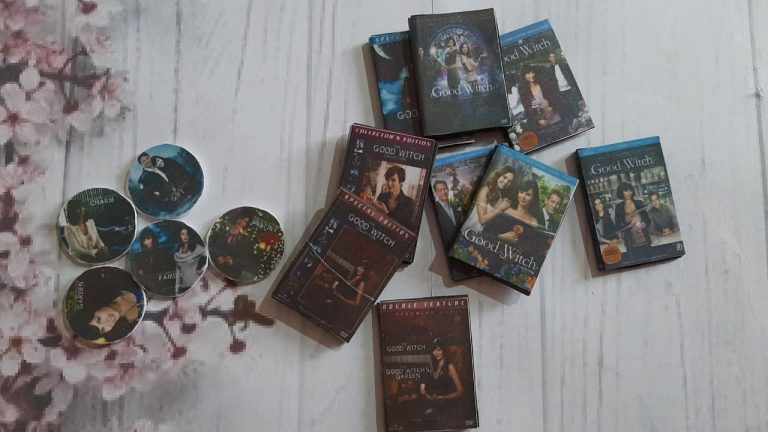 Good Witch Miniature DVDs – 1:6th Scale